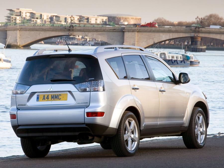  Mitsubishi Outlander Warrior 2007 года  (UK) (фото 36 из 39)